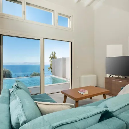 Valtes 빌라 Chlomos