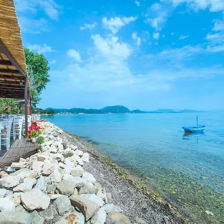 Valtes Villa Chlomos