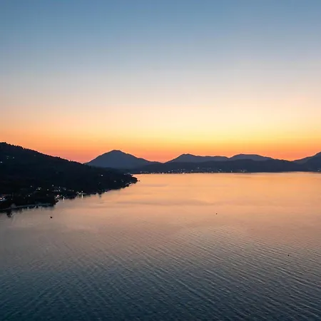 Valtes Villa Chlomos